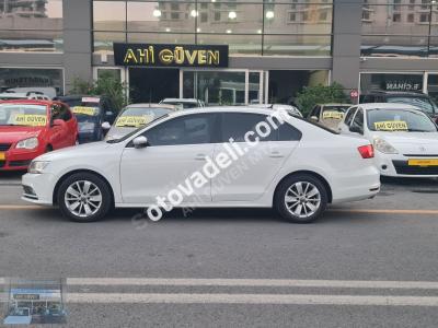 Volkswagen Jetta 2015 1.6 TDI Comfortline