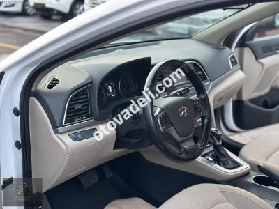 Hyundai Elantra 2017 1.6 CRDi Elite Plus