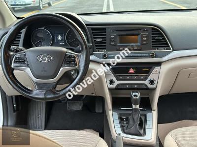 Hyundai Elantra 2017 1.6 CRDi Elite Plus