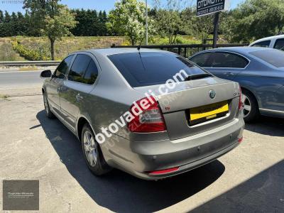 Skoda Octavia 2010 1.4 TSI Ambiente