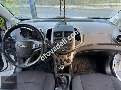 Chevrolet Aveo 2012 1.3 D LT
