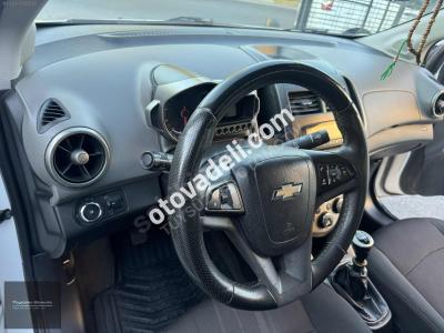 Chevrolet Aveo 2012 1.3 D LT