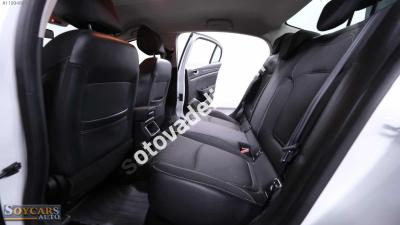 Renault Megane 2019 1.5 dCi Touch
