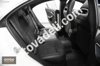 Mercedes CLA 2015 180 d AMG