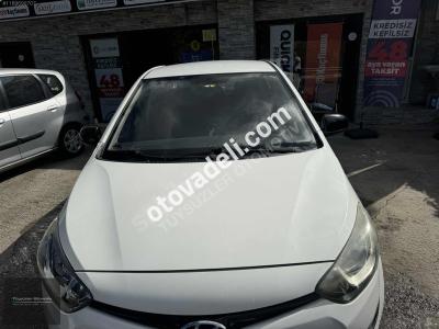Hyundai i20 2013 1.4 CVVT Jump