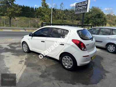 Hyundai i20 2013 1.4 CVVT Jump