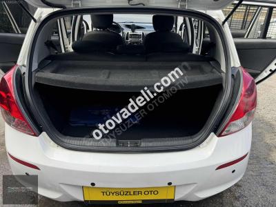 Hyundai i20 2013 1.4 CVVT Jump