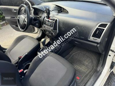 Hyundai i20 2013 1.4 CVVT Jump