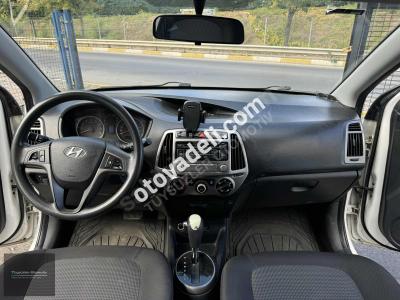 Hyundai i20 2013 1.4 CVVT Jump