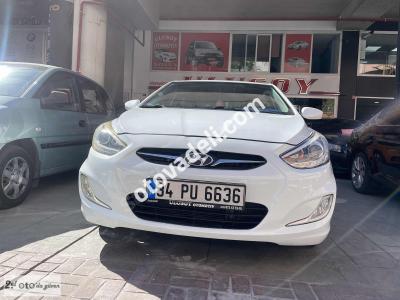 Hyundai Accent Blue 2016 1.6 CRDI Mode Plus