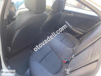Hyundai Accent Blue 2016 1.6 CRDI Mode Plus