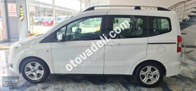 Ford Tourneo Courier 2016 1.5 TDCi Delux