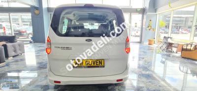 Ford Tourneo Courier 2016 1.5 TDCi Delux