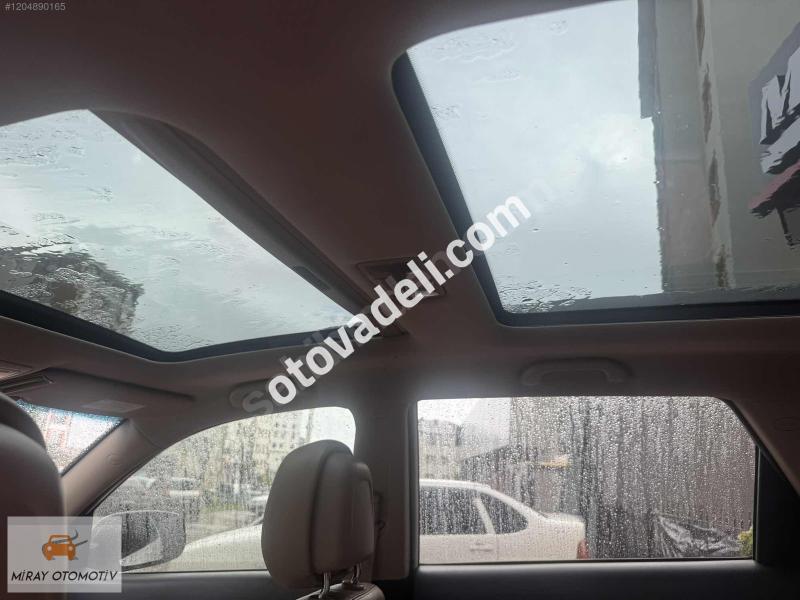 Kia Sorento 2011 2.2 CRDi XM2