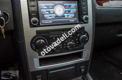 Chrysler 300 C 2008 3.0 CRD