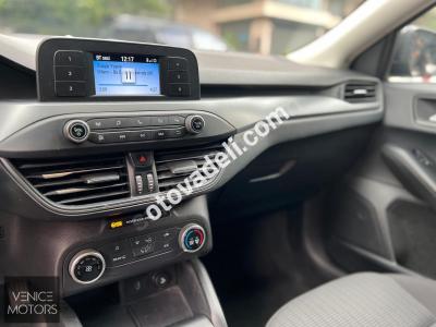 Ford Focus 2019 1.5 TDCi Trend X