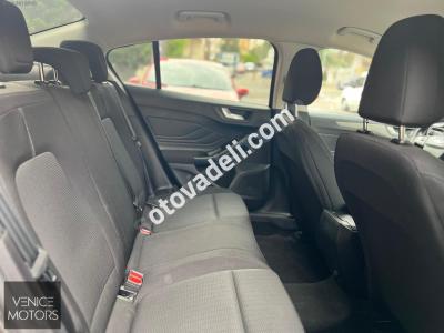 Ford Focus 2019 1.5 TDCi Trend X