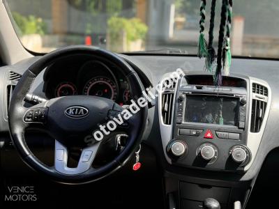 Kia Ceed 2010 1.6 CRDi Motion