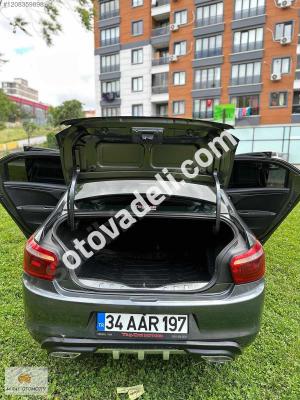 Citroen C-Elysée 2017 1.6 HDi Exclusive