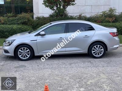 Renault Megane 2019 1.5 Blue DCI Touch