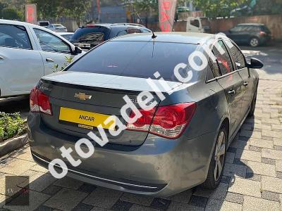 Chevrolet Cruze 2011 1.6 LS