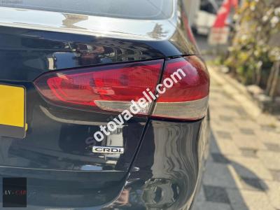 Kia Cerato 2016 1.6 CRDi Concept Plus