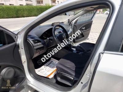 Renault Fluence 2014 1.5 dCi Touch