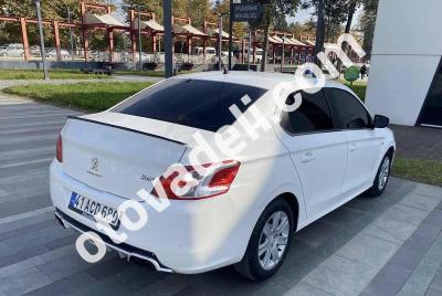Peugeot 301 2013 1.6 HDi Allure