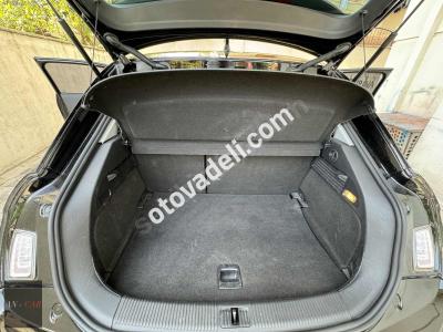 Audi A1 2012 1.4 TFSI Ambition