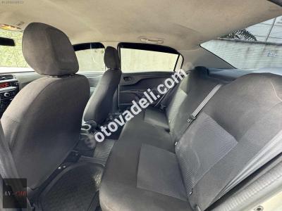 Citroen C-Elysée 2014 1.6 HDi Confort