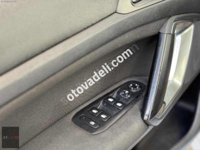 Peugeot 308 2016 1.6 BlueHDi Active