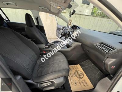 Peugeot 308 2016 1.6 BlueHDi Active