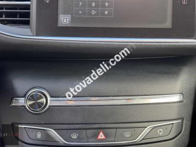 Peugeot 308 2016 1.6 BlueHDi Active