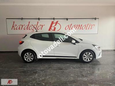 Renault Clio 2022 1.0 TCe Joy