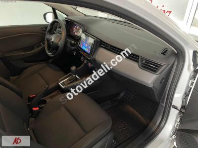 Renault Clio 2022 1.0 TCe Joy