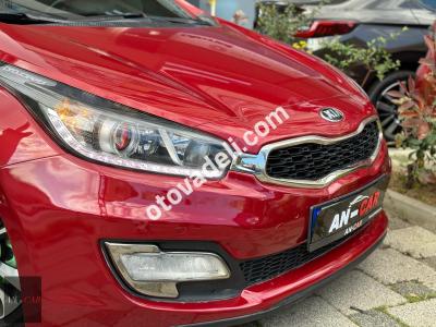 Kia Pro Ceed 2013 1.6 CRDi Premium
