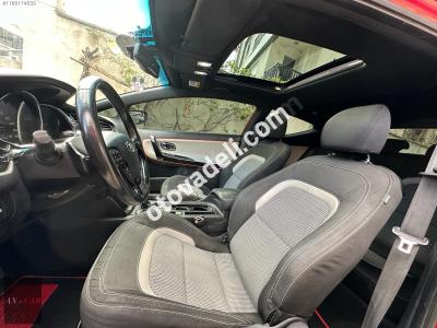 Kia Pro Ceed 2013 1.6 CRDi Premium