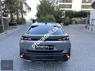 Peugeot 408 2023 1.2 PureTech Allure