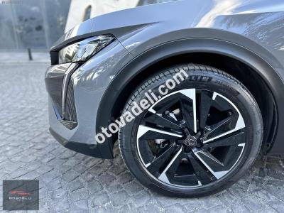 Peugeot 408 2023 1.2 PureTech Allure