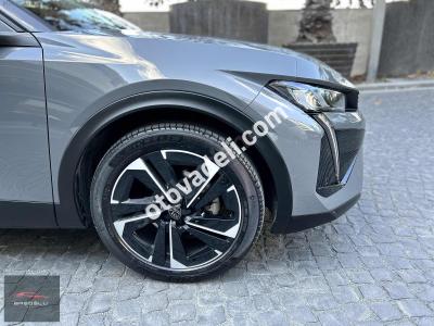 Peugeot 408 2023 1.2 PureTech Allure