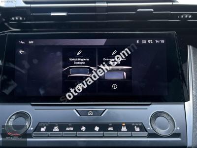 Peugeot 408 2023 1.2 PureTech Allure