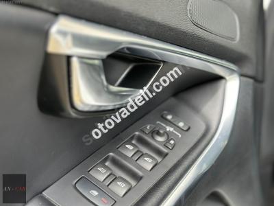 Volvo V40 2015 1.6 D R-Design