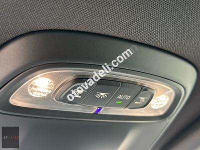 Volvo V40 2015 1.6 D R-Design