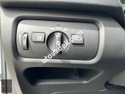Volvo V40 2015 1.6 D R-Design