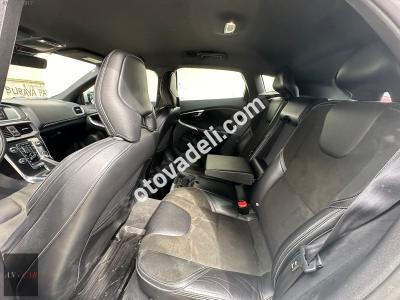 Volvo V40 2015 1.6 D R-Design