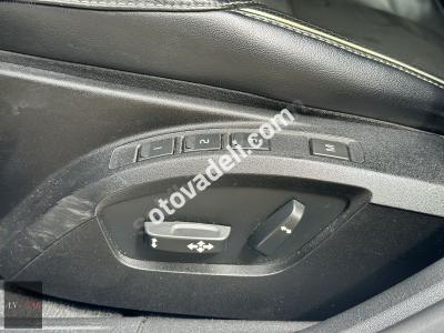 Volvo V40 2015 1.6 D R-Design