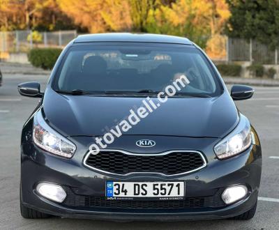 Kia Ceed 2014 1.6 CRDi Premium