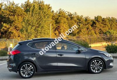 Kia Ceed 2014 1.6 CRDi Premium