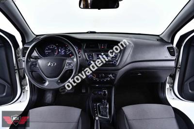 Hyundai i20 2016 1.4 MPI Jump
