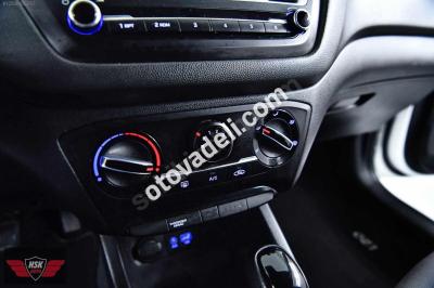 Hyundai i20 2016 1.4 MPI Jump